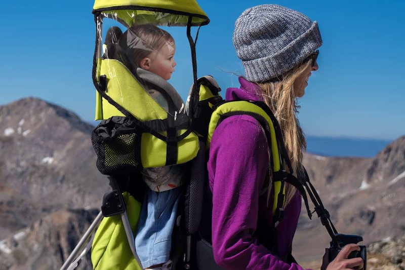 Porte-bébé pour la randonnée et le voyage