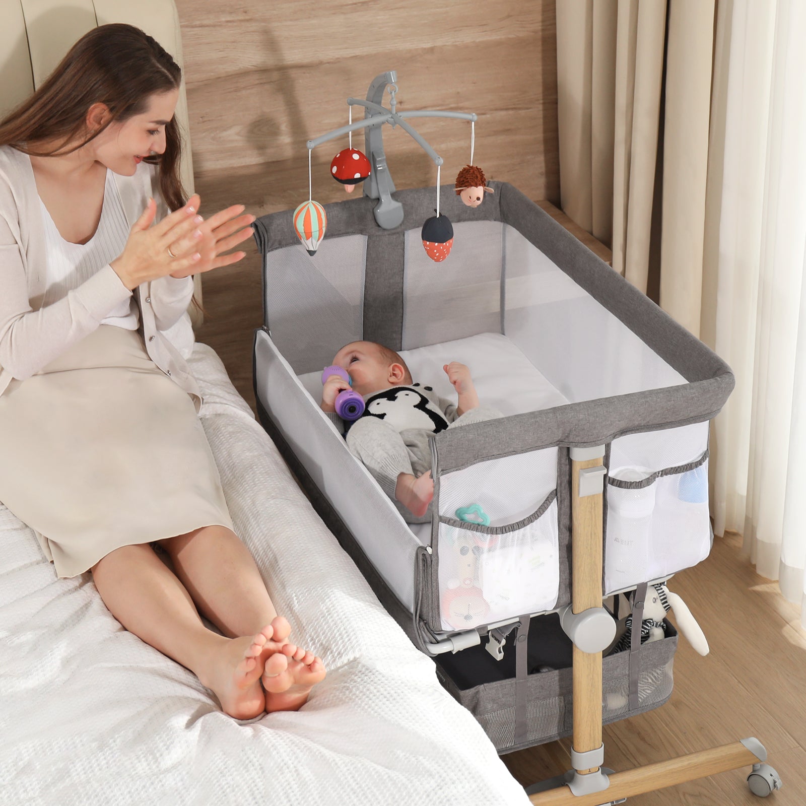 BD002 Besrey Multifunctional Baby Crib 3-in-1 Design with Toy Hanger